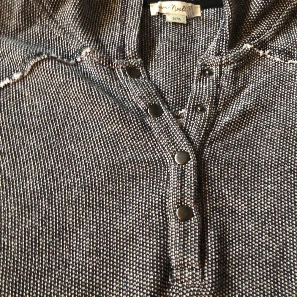 Jacket - Picture 3 of 4